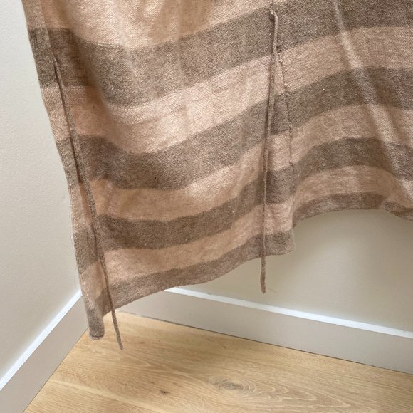 Banana Republic Cream Wool Striped Duster Cardigan Sweater, M - Picture 5 of 8